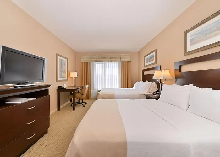 Hotel By Ihg 3*