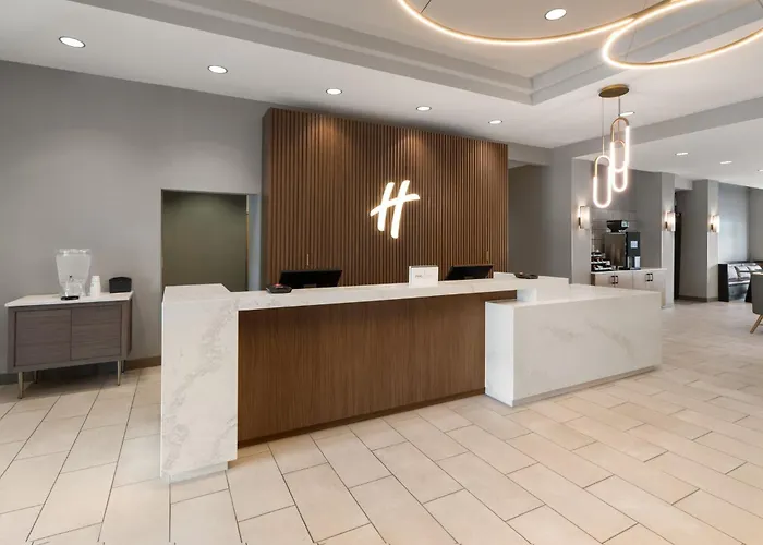 By Ihg Hotel 3*