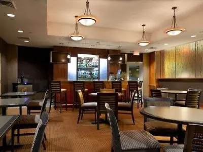 By Ihg